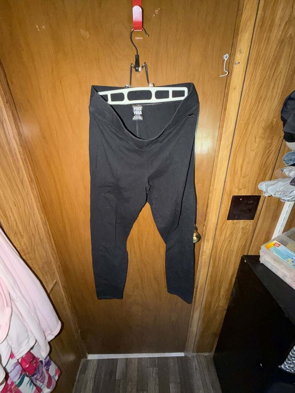 PINK Victoria's Secret Yoga Leggings Black Size Large